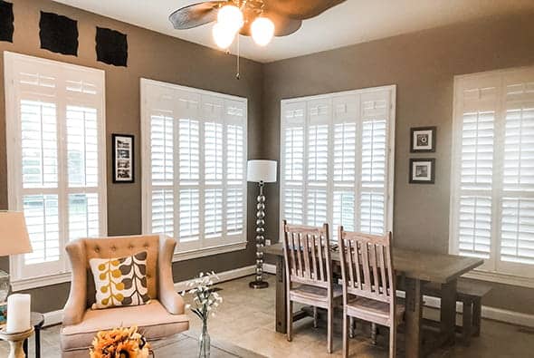 3 1/2 louvers with 2 divider rails